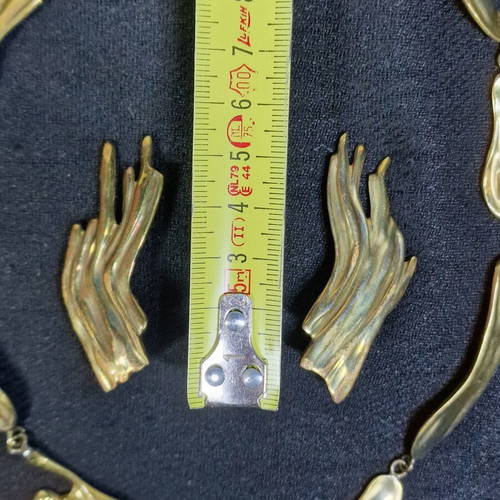 Bronze Jewelry Set used with abstract design