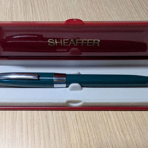 Fountain pen Sheaffer Triumph Imperial 1994 green like new
