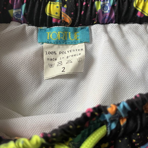 Tortue swimsuit for 2-3 years old, like new, multicolor