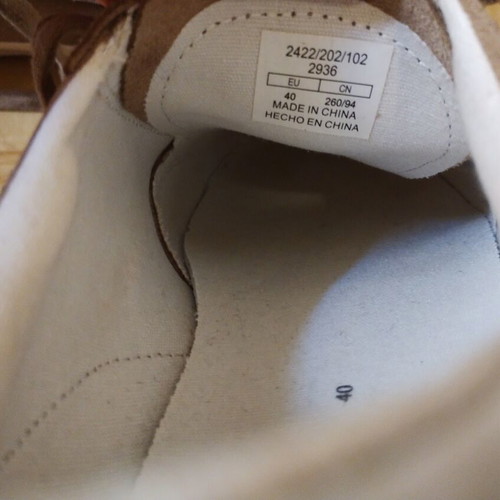Zara Man Sneakers new, beige and brown, size 40