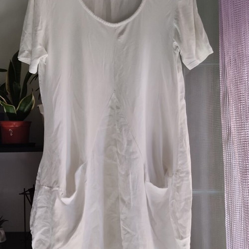 White dress linen and cotton boho style one size like new