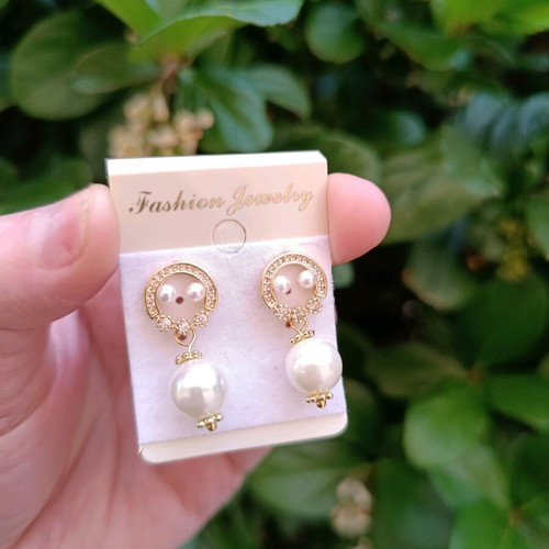 Handmade 18K gold-plated stud earrings with pearls and zircon