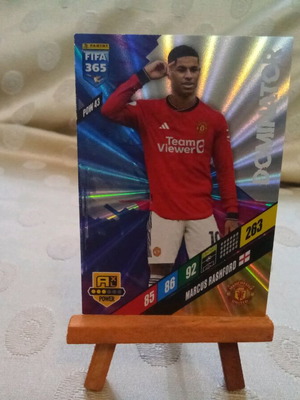 Κάρτα Dominator Marcus Rashford Panini 2023-2024 σε τέλεια κατάσταση