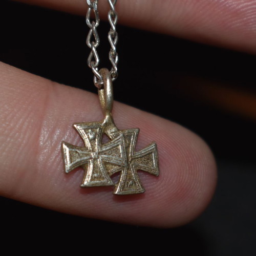 Silver double Iron Cross WW2 used, silver 800