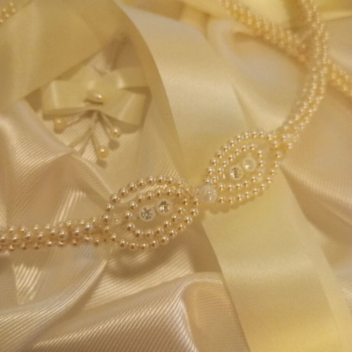 Wedding Stefana new with love knot, Swarovski pearls and boutonnieres