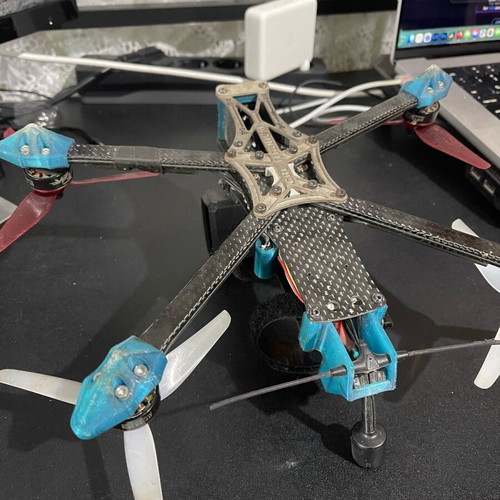 Dji Avata and FPV 6 Inch Drone Bundle like new with 3 and 4 batteries