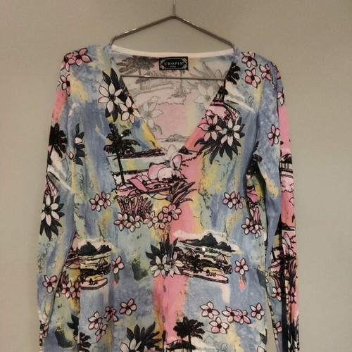 Set top and cardigan like new, multicolored with embroidery and beads