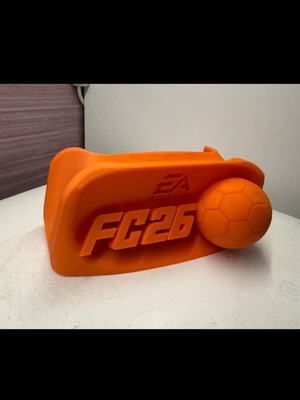 FIFA 26 stand for PS5, orange