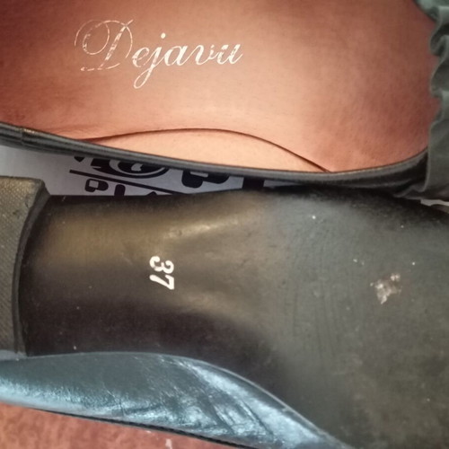 Black ballerina shoes with silver buckle like new, size 37