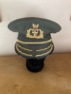 Military cap used, rare superior 1973