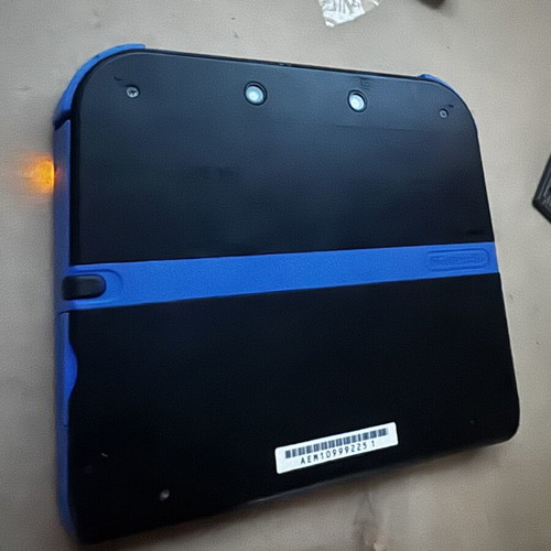 Nintendo 2DS used with one game, 64GB SD card and charger