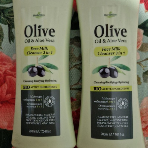 Face milk cleanser new, set of 2