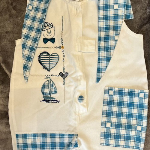 Baby bodysuit like new