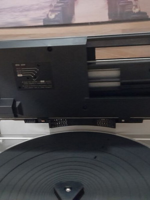 Technics SL-QL1 turntable quartz-controlled direct drive