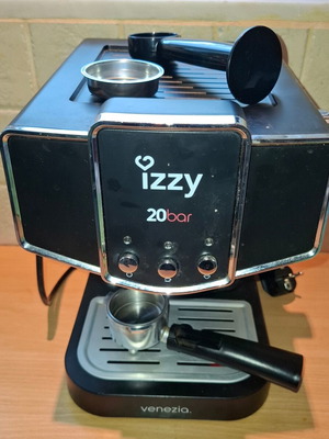 Izzy Venezia IZ-6001 Espresso Machine 1100W 20bar Pressure