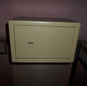 Χρηματοκιβώτιο Ασφαλείας (safe box) 31 X 20 X 20 εκατοστά για Διακόσμηση Βιτρίνας - Χώρου (το κλειδί του δεν υπάρχει).
