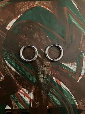 Stainless Steel Earrings like new, gray