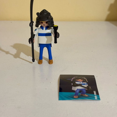 Playmobil Scooby-Doo Fred Jones figure like new with sticker