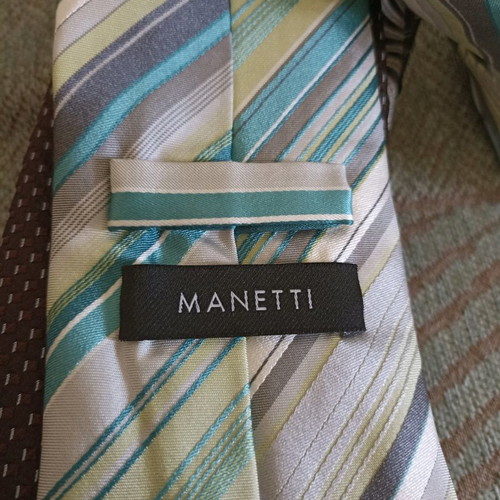 Silk branded ties used, pack of 5 plus 1 gift