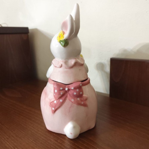 Decorative bunny like new with storage space