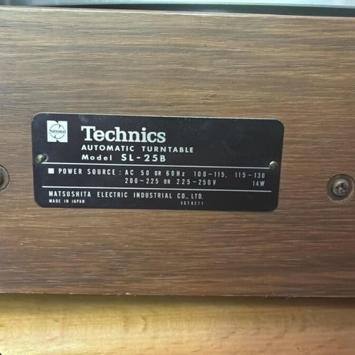 Technics SL-25B vintage automatic belt-drive turntable used