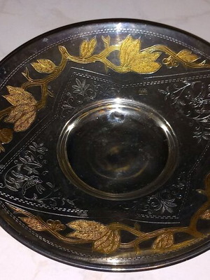 Serving tray with gold details like new