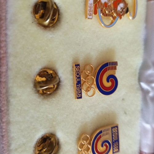 Seoul 1988 Olympic Games Pins Set of 3 Like New