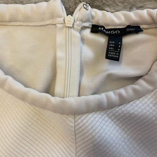Mango Suit white embossed top like new, size M