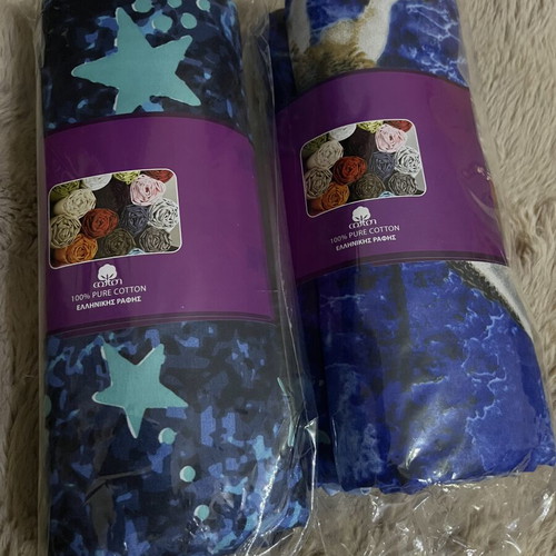 Two Single Cotton Bed Sheets with Pillowcases New