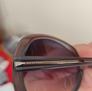 Слънчеви очила Givenchy