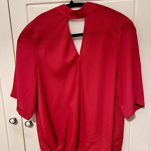 Gina Tricot red blouse size 36