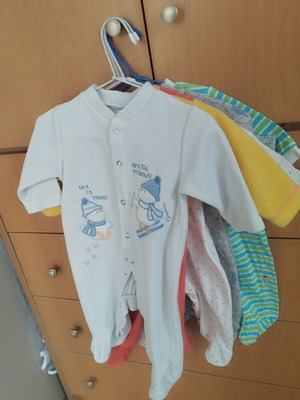 Baby bodysuits pack of 5 for boy like new, 3 months