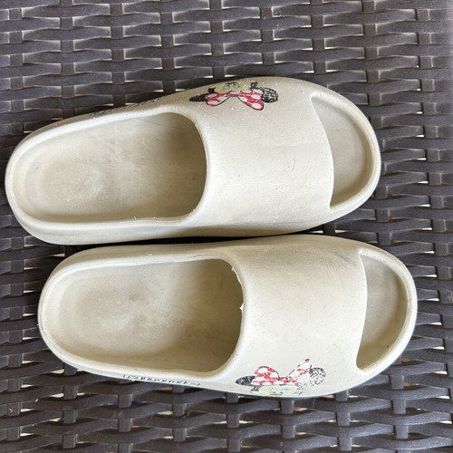 Slippers used, size 39, comfortable