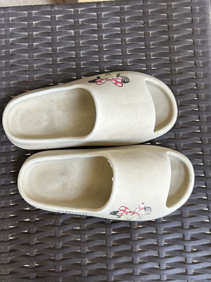 Slippers used, size 39, comfortable