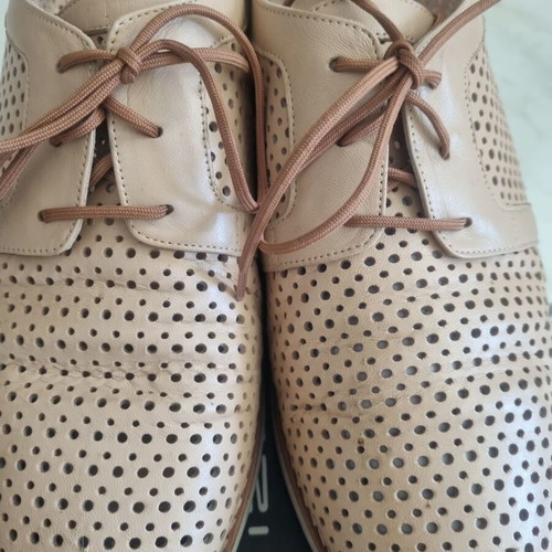 Mourtzi leather women's Oxford shoes used, size 41, beige