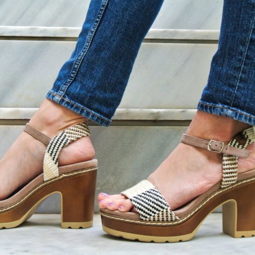 Refresh anatomical sandals new in beige color, sizes 36 and 41