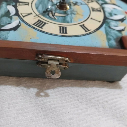 Wall clock key holder painted like new