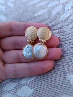 Handmade earrings like new with genuine pearl and silver gold-plated