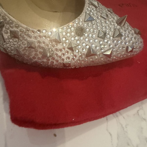 Louboutin collectible pumps size 37 like new, grey