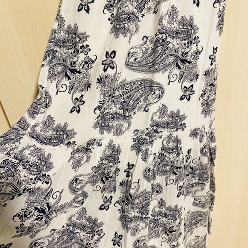 Zara maxi dress like new, white with blue patterns, cotton