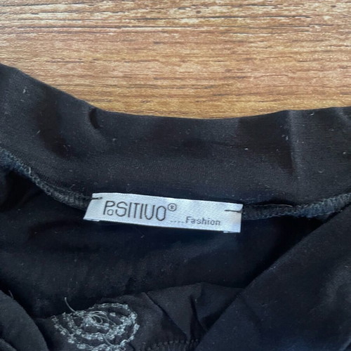 Women’s strapless blouse used, one size, black