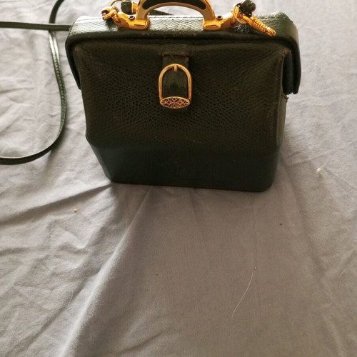 Vintage leather bag used, cypress color