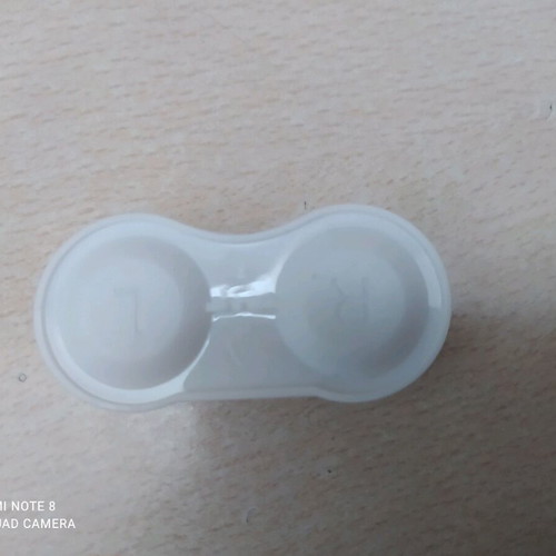 Contact lens case unused