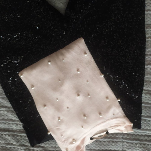 Blouse with pearls used, size M