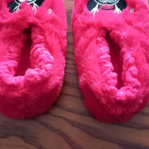 Disney children's Christmas slippers red new