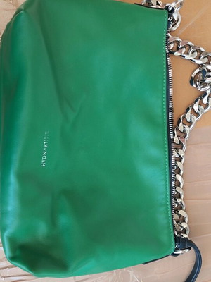 Emily & Noah shoulder bag green like new with silver chain