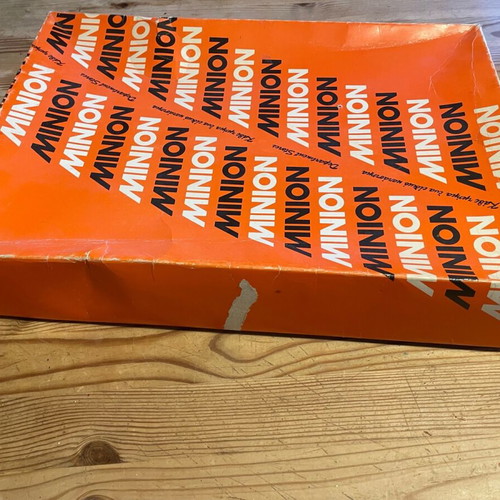 Minion paper box used from the 1980s