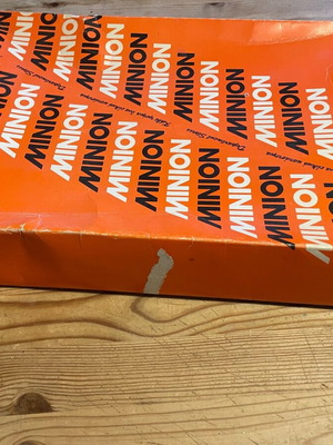 Minion paper box used from the 1980s