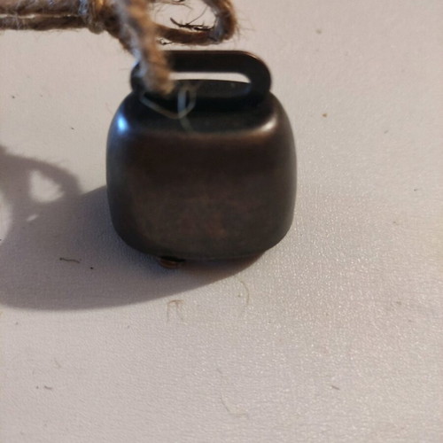 Retro iron bell with bronze color, new, crystal clear sound for horses sheep cows