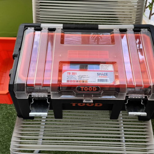 Toolbox 20'' made of polypropylene and aluminum like new